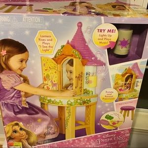 Disney princess rapunzel Tower vanity